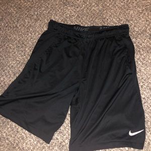 Men nike shorts